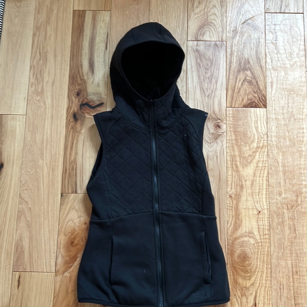 Quilted Northface fleece lined vest!